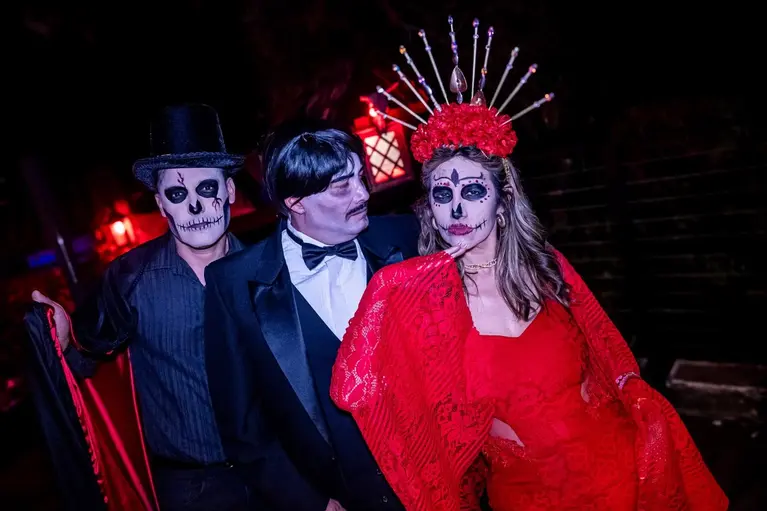 Halloween no Art B.B.Q. promete uma noite de terror, música e gastronomia em Campos do Jordão