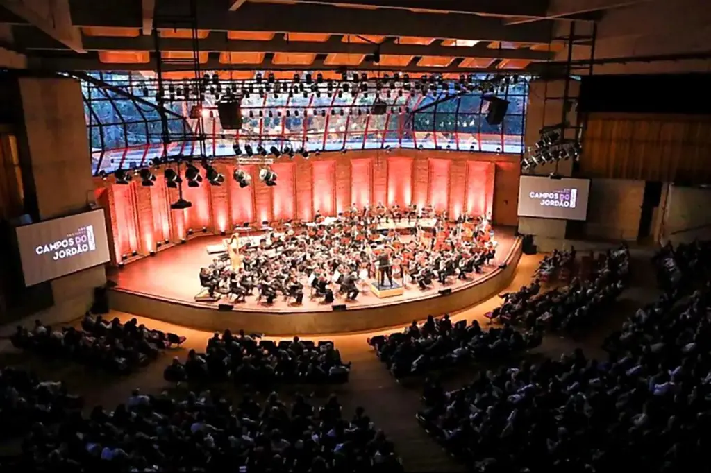 Festival de Inverno de Campos do Jordão 2026 promete movimentar a Serra com mais de 80 concertos gratuitos