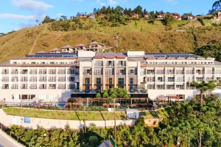 Livá assume gestão do Gran Paradiso e amplia presença em Campos do Jordão