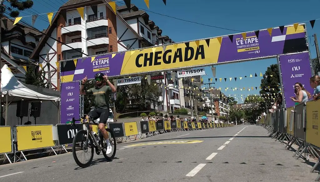 Ciclistas durante o LEtape Campos do Jordao 2026 - foto 02