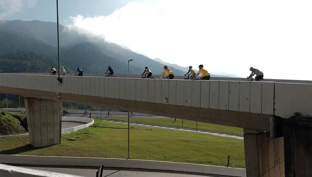 Ciclistas durante o LEtape Campos do Jordao 2026 - foto 15