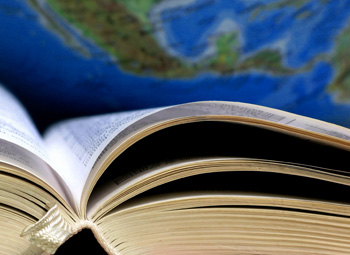 Entidade firma parceria para capacitar profissionais para o turismo internacional
