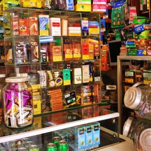 Você conhece o Mini Bar Jaguaribe e o Restaurante Roda de Carroça em Campos do Jordão?