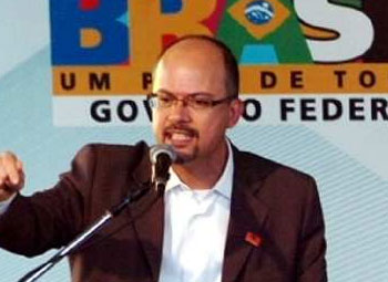 Ministro do Turismo e presidente do CJRC&VB se reúnem em Campos