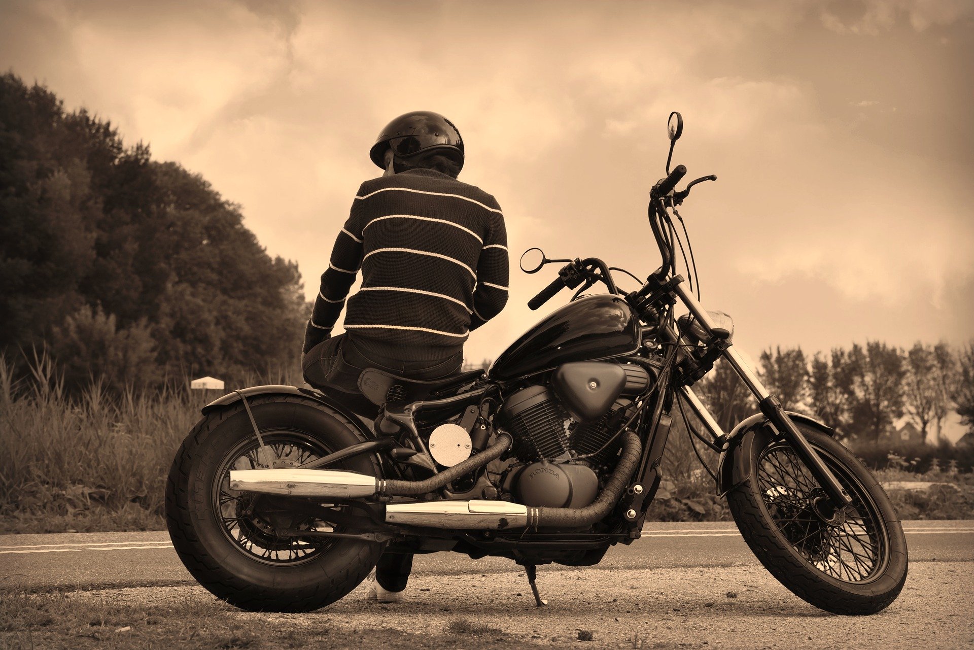 motociclista paisagem
