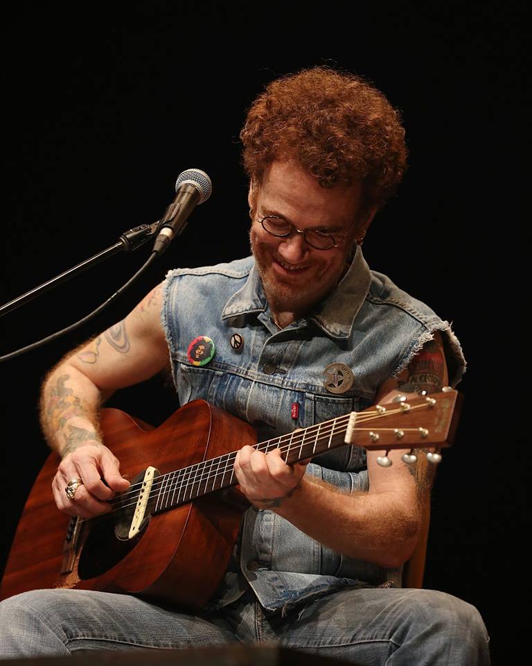 nando-reis-voz-e-violao