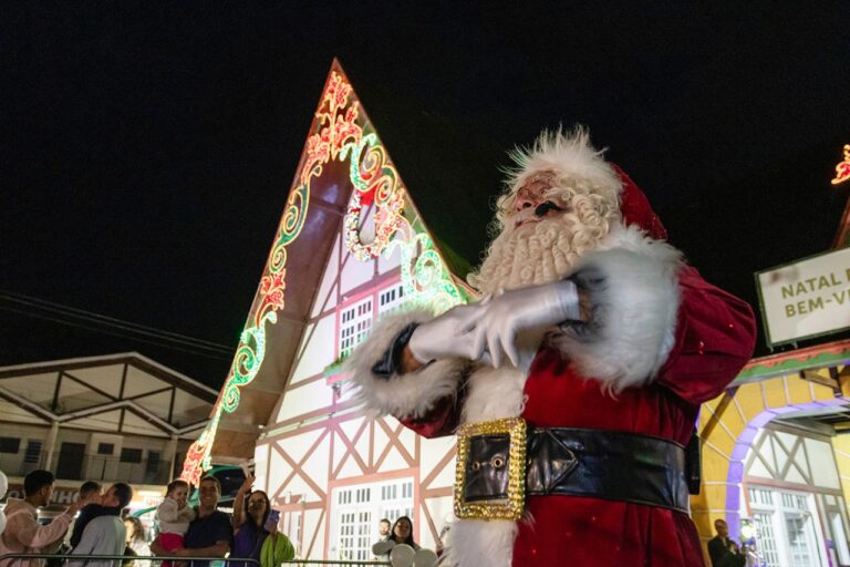 1,2 Milhão de Turistas Devem Visitar Campos do Jordão no Natal 2024