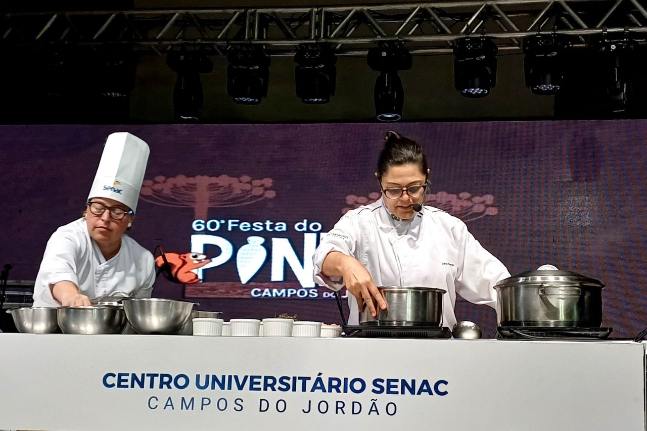 Mais de 15 mil pessoas participam da 60ª Festa do Pinhão