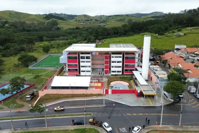 Governo de SP entrega em São José dos Campos nova escola estadual para até 1.300 alunos