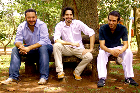 Trio Pau de Arara