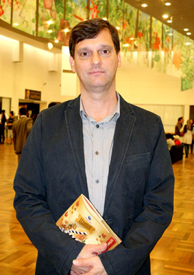 André Sturm curador do Festival Internacional de Cinema de Campos do Jordão