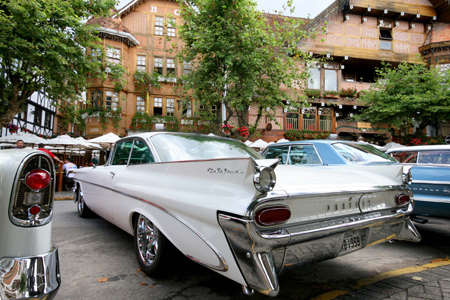Encontro Paulista de Carros Antigos em Campos do Jordão