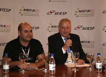 Willam Périco na divulgação de Censo da Aviestur 2011