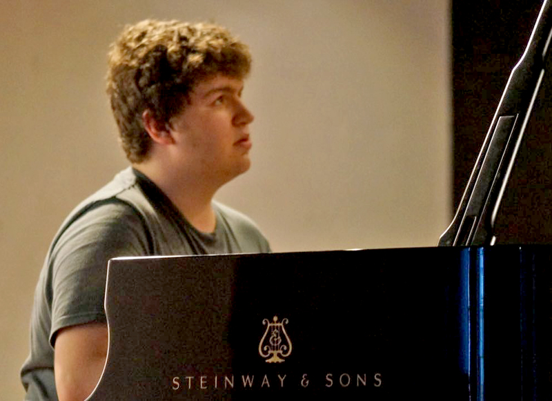 pianista-jovens-talentos