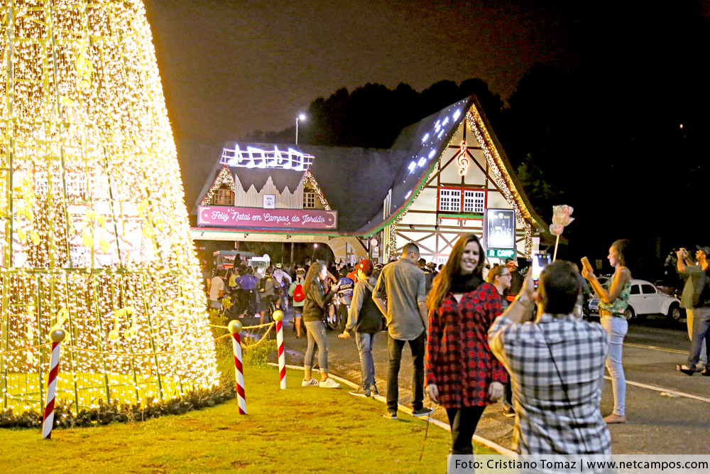 porta-iluminado-natal-2018_2