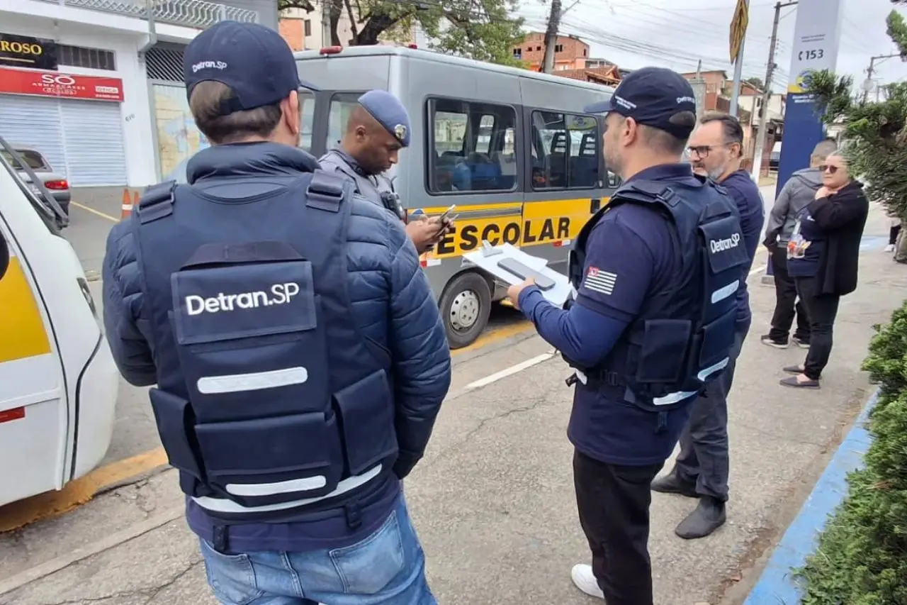 Detran-SP abre concurso para agente estadual de trânsito