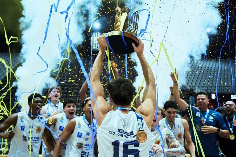 São José Basketball conquista título da LDB