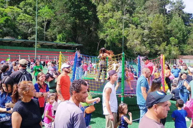Brinka Campos bate recorde de público