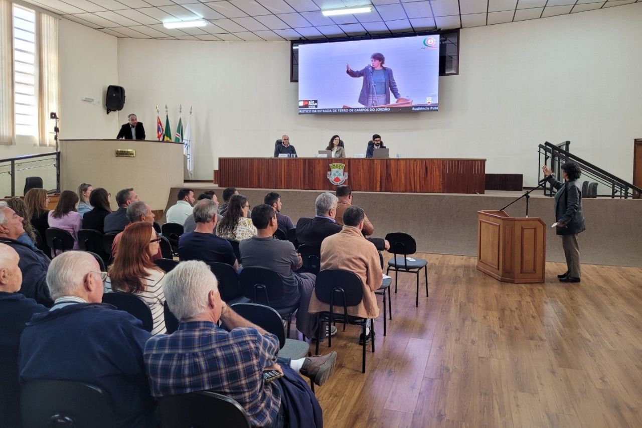 Volta do bondinho como transporte público domina audiência sobre concessão da Estrada de Ferro Campos do Jordão