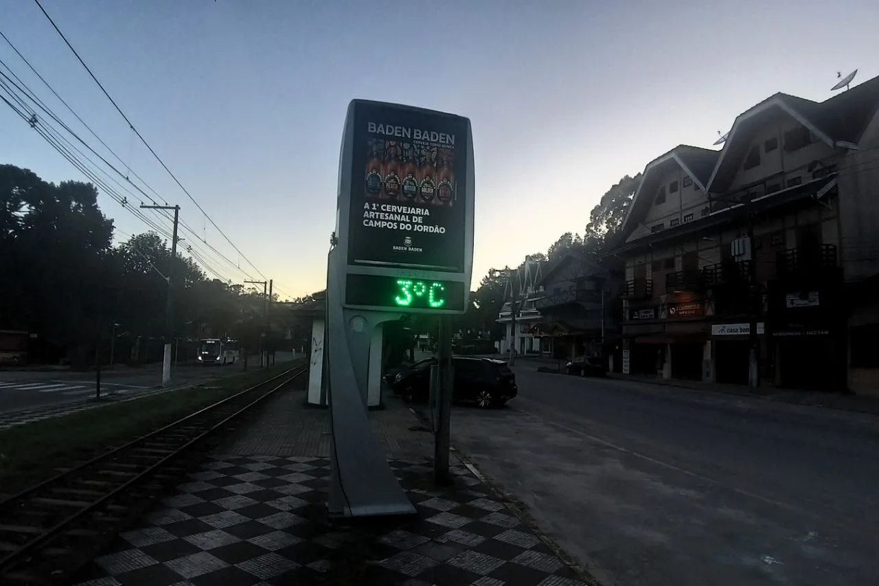 Turistas Chegam a Campos do Jordão para o Feriado de Tiradentes