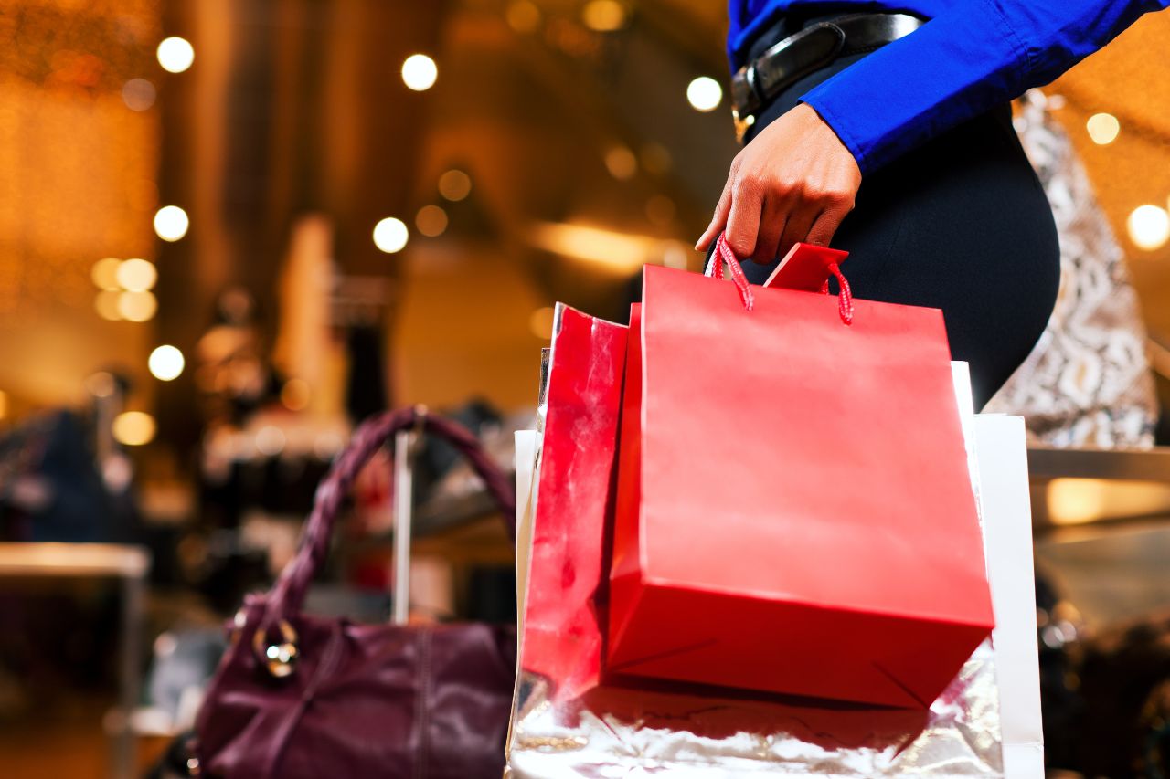 Shoppings registram crescimento de 10,9% nas vendas do Dia dos Pais e movimentam R$ 4,2 bilhões